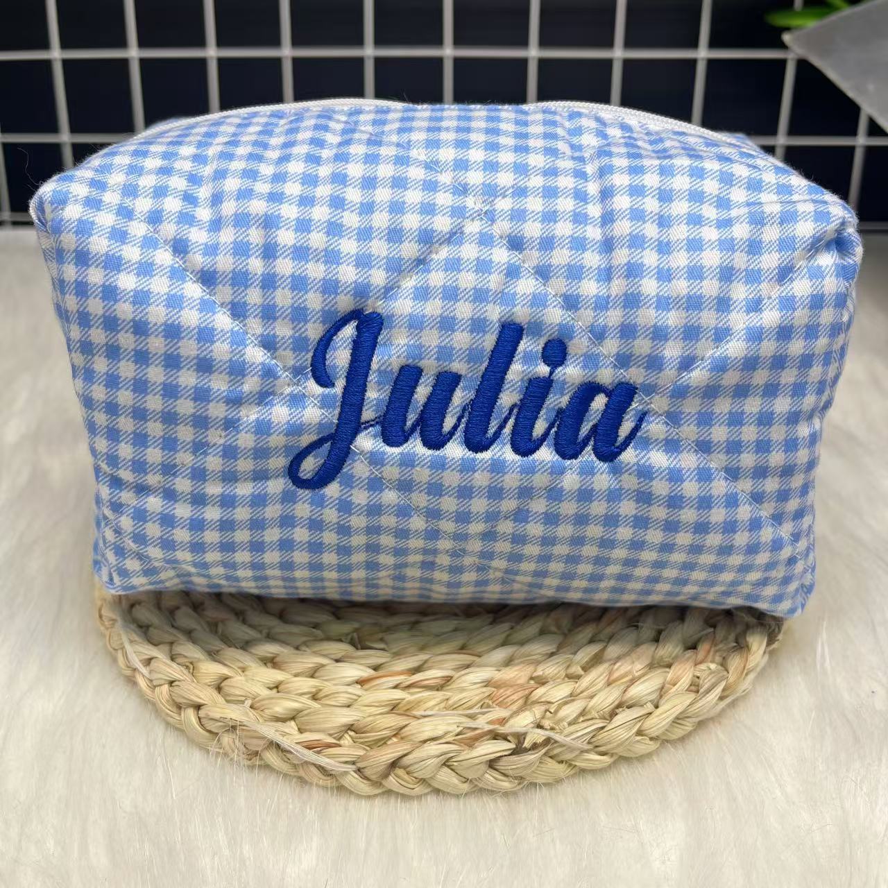 Large Capacity Striped Cosmeti - đánh giá và giá Embroidery Gift Ideas